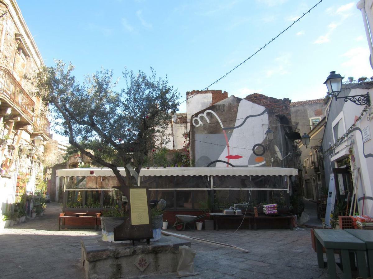 A Casa Di Milena Apartment คาตาเนีย ภายนอก รูปภาพ